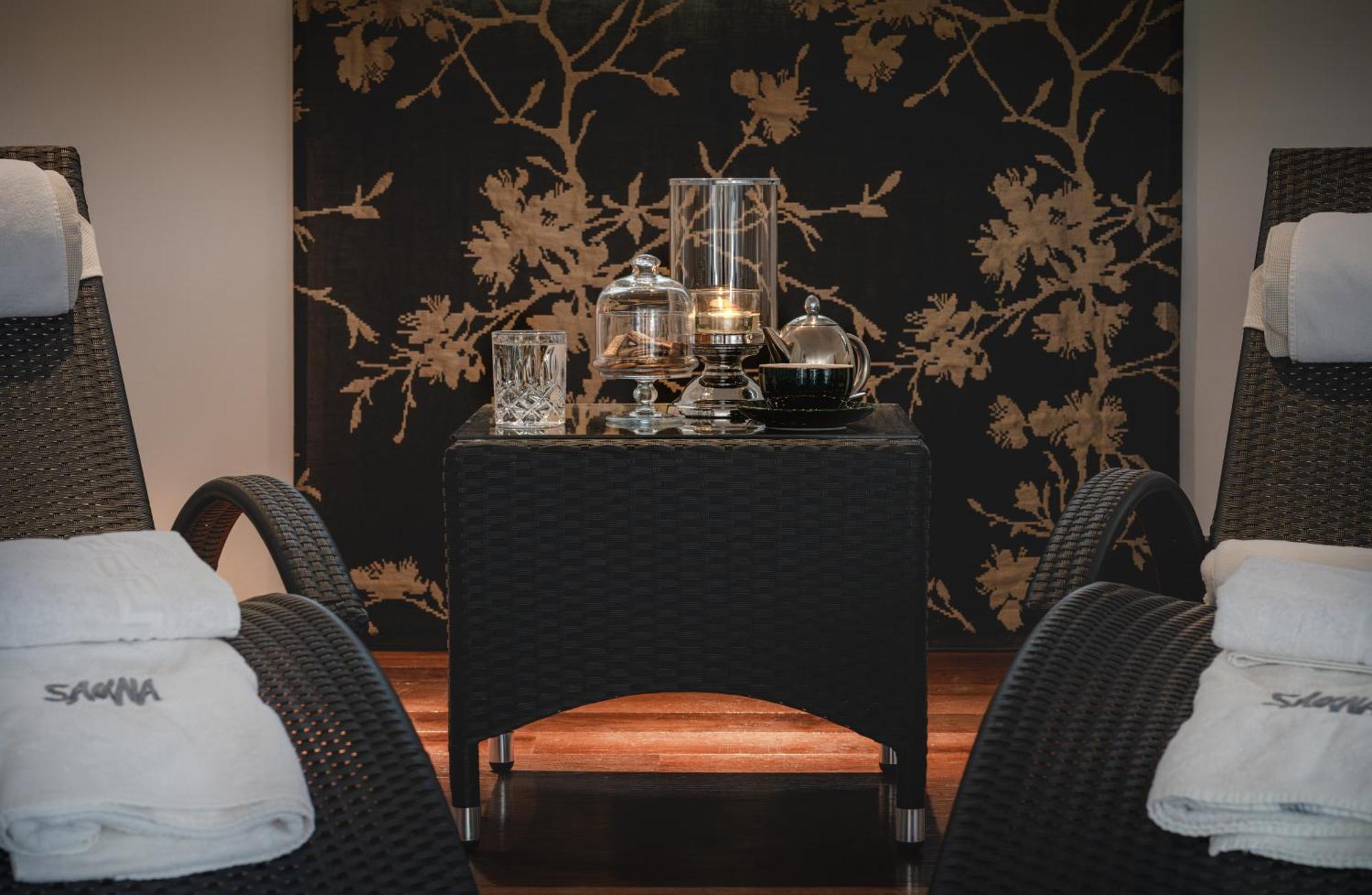 Golfhotel Gut Neuenhof Fröndenberg Eksteriør billede